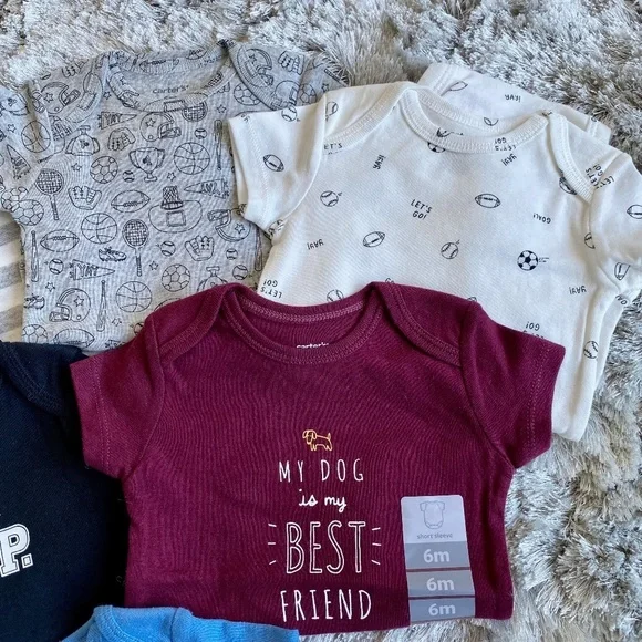 Carter's 7 Piece Baby Bodysuit Set NWT Size 6 Months - Picture 3 of 3
